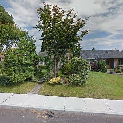 1033 Oakes Ave, Everett, WA 98201