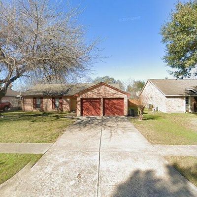 9922 Golden Sunshine Dr, Houston, TX 77064