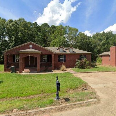 112 Alpine Dr, Starkville, MS 39759