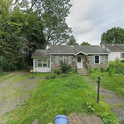 115 Chestnut Ave, New Windsor, NY 12553