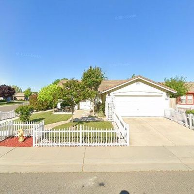 1154 Amberhill Ave, Galt, CA 95632