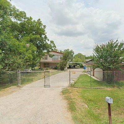 116 Virginia Dr, Fresno, TX 77545