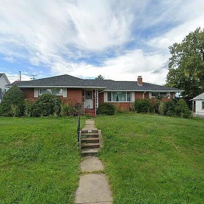 1168 Elm St, Monaca, PA 15061