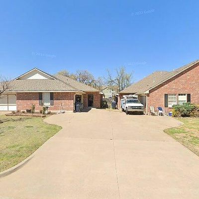 11721 Hollyrock Ct, Yukon, OK 73099