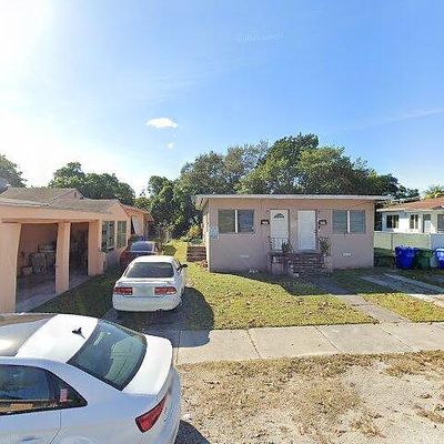 1040 Nw 35 Th St, Miami, FL 33127