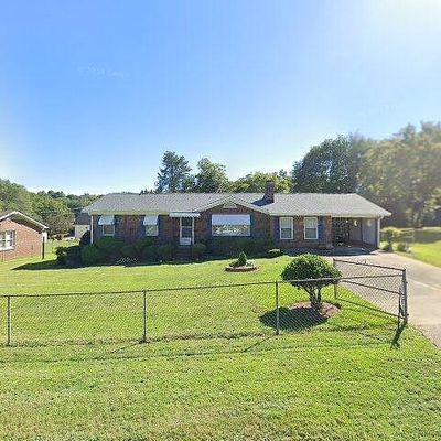 105 Baker Ct, Easley, SC 29640