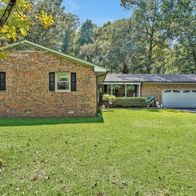 105 Mcdougald Dr, Castle Hayne, NC 28429