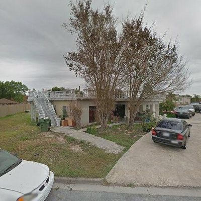 105 Reina Esther Dr, Brownsville, TX 78521