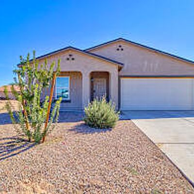 10584 W Fernando Dr, Arizona City, AZ 85123