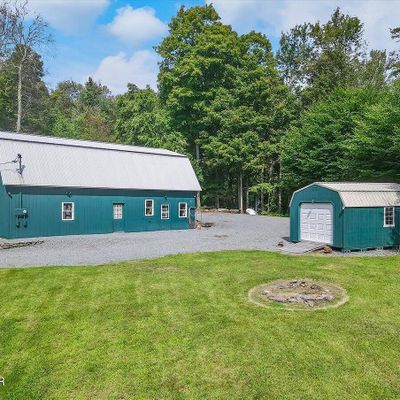 106 Racht Rd, Honesdale, PA 18431