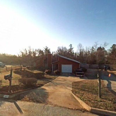 107 Amberwood Ln, Mauldin, SC 29662