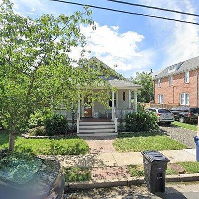 107 E Custis Ave, Alexandria, VA 22301