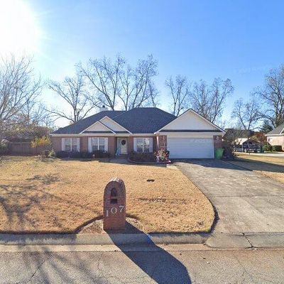 107 Wavertree Dr, Warner Robins, GA 31088