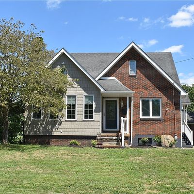 108 Church St, Bentleyville, PA 15314