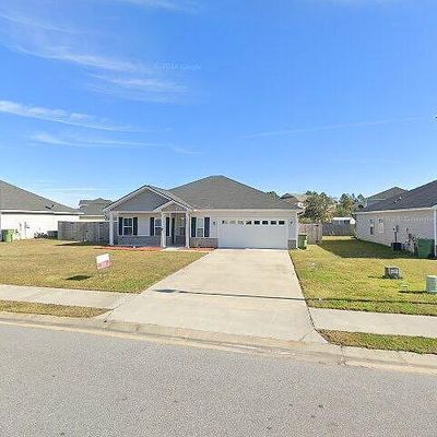 108 Farnsworth Trl, Hinesville, GA 31313