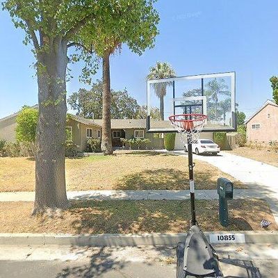 10855 Nestle Ave, Porter Ranch, CA 91326