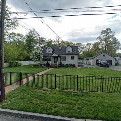 110 Delaware Ave, Hainesport, NJ 08036