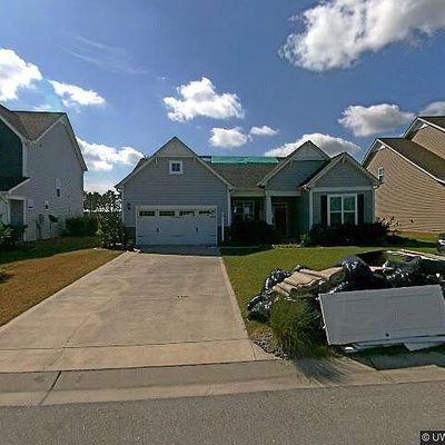 110 Hampton Dr, Holly Ridge, NC 28445