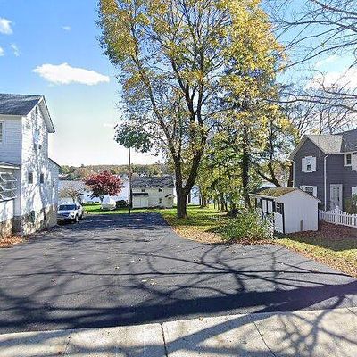 13 Musconetcong Ave, Stanhope, NJ 07874