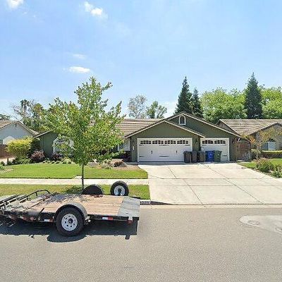 1304 El Portal Dr, Merced, CA 95340