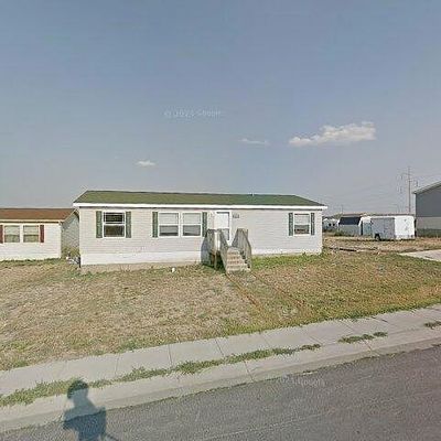 1304 Plumcreek Ave, Gillette, WY 82716