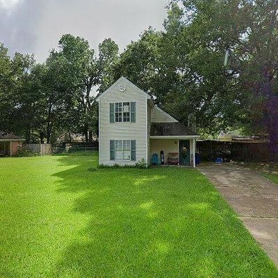 1319 Steens Creek Dr, Florence, MS 39073