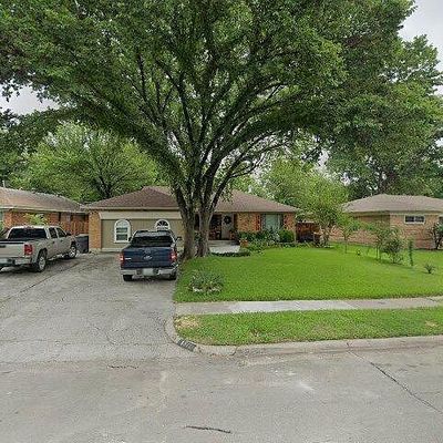 1352 Gillette St, Dallas, TX 75217