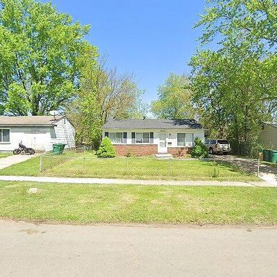 1369 Andrea St, Ypsilanti, MI 48198