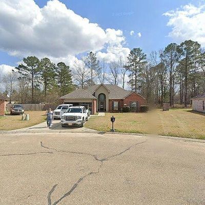 13882 Penbrooke Dr, Denham Springs, LA 70726