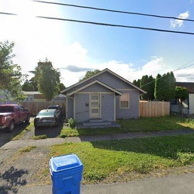 1206 S 5 Th Ave, Kelso, WA 98626