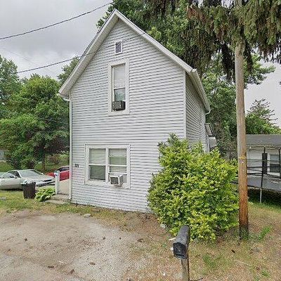 121 S 23 Rd St, Goshen, IN 46528