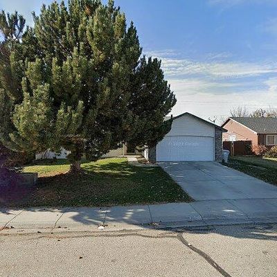 1229 S Benewah St, Nampa, ID 83686