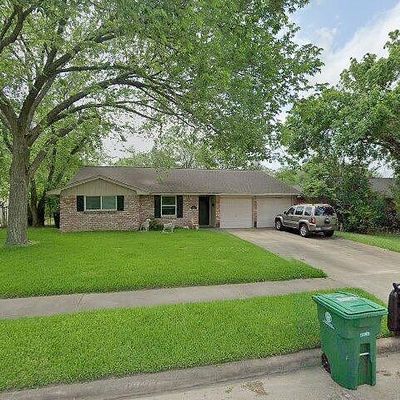 12322 Mullins Dr, Houston, TX 77035