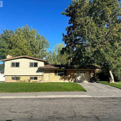 1245 Homer Ave, Idaho Falls, ID 83404