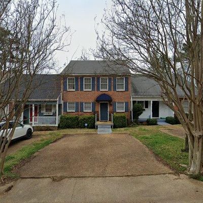 1472 Roxbury Ct, Jackson, MS 39211