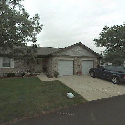 14862 Paris Ct, Allen Park, MI 48101