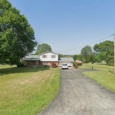 15 Pleasant View Dr, Transfer, PA 16154