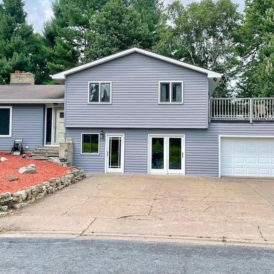 1513 5 Th Ave E, Menomonie, WI 54751