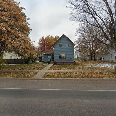 1521 10 Th St E, Glencoe, MN 55336