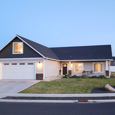 1522 Frontier Dr, Lewiston, ID 83501