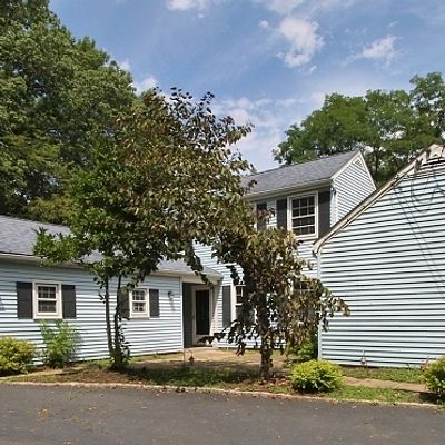 155 Deer Haven Rd, Bedminster, NJ 07921