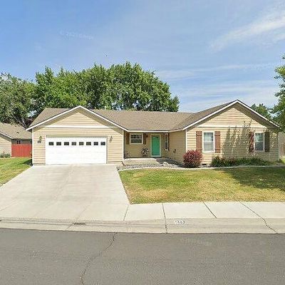 1562 Sw Meadow View Dr, Hermiston, OR 97838