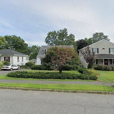 157 Hillside Ave, Livingston, NJ 07039