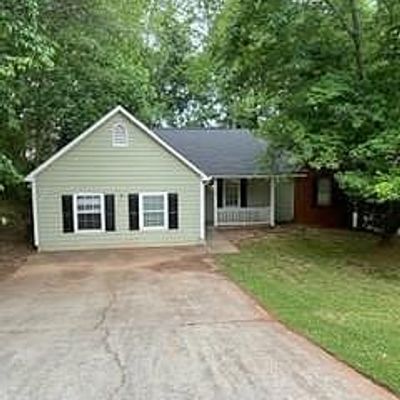 1586 Elizabeth Ln, Hampton, GA 30228