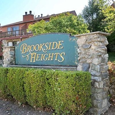 15 F Brookside Heights, Wanaque, NJ 07465