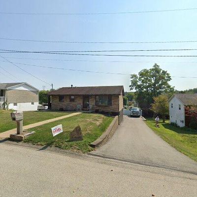 16 Brenda Ave, Jeannette, PA 15644