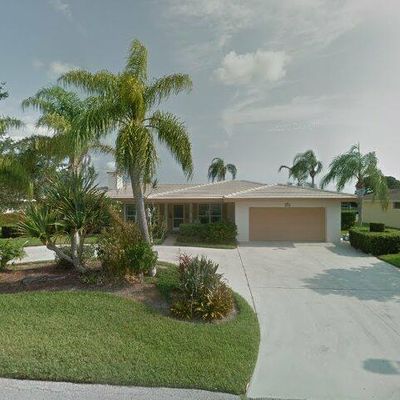 16 Starfish Dr, Vero Beach, FL 32960