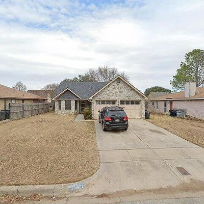 1608 Hunting Green Dr, Fort Worth, TX 76134