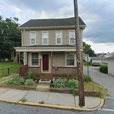 14 E Howard St, Dallastown, PA 17313