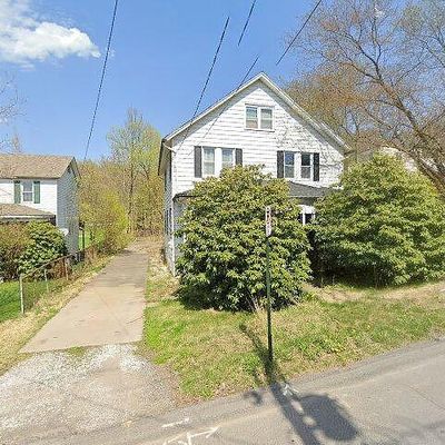 142 Morse Ave, Carbondale, PA 18407